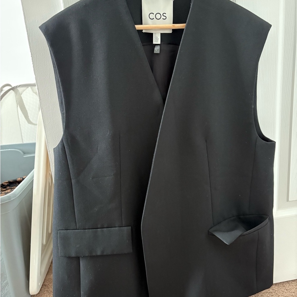 COS wool vest